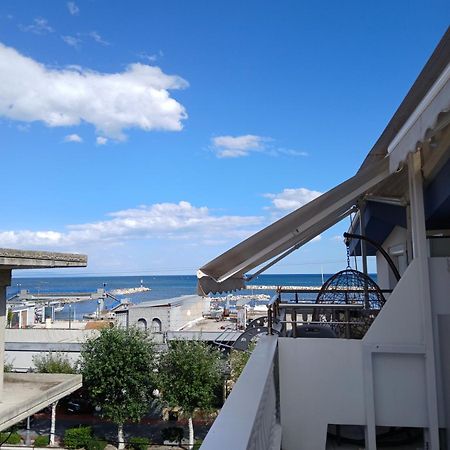 Apartmani Dedalus Paralía Dış mekan fotoğraf